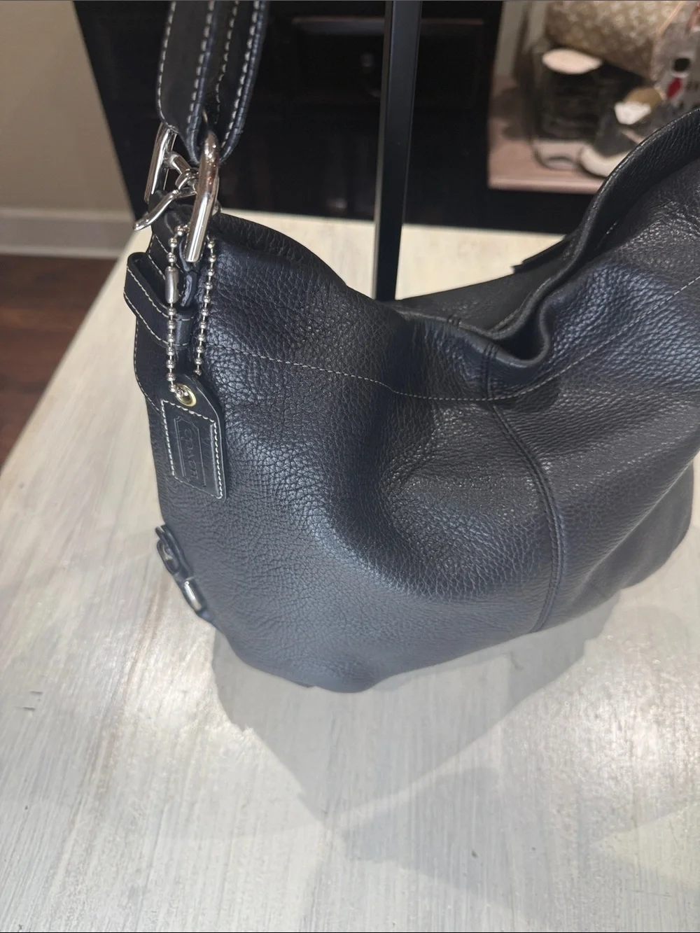 Vintage Y2K Classic SoHo Black Leather Hobo Bag - Timeless Everyday Carry